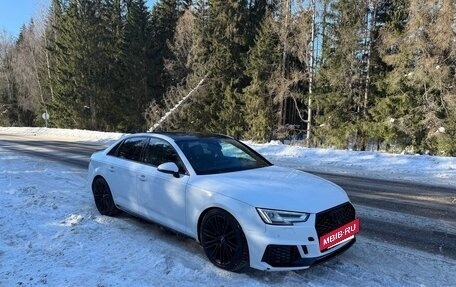 Audi A4, 2018 год, 2 800 000 рублей, 7 фотография