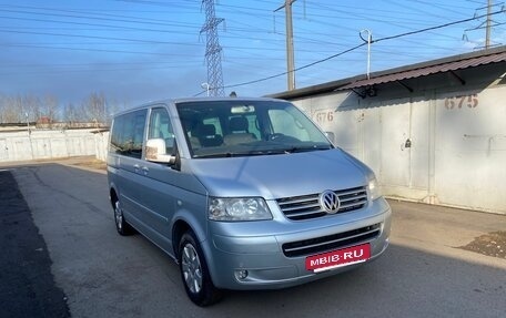 Volkswagen Multivan T5, 2005 год, 950 000 рублей, 2 фотография