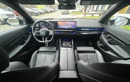 BMW 5 серия, 2024 год, 8 600 000 рублей, 12 фотография