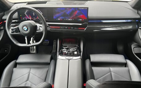 BMW 5 серия, 2024 год, 8 600 000 рублей, 13 фотография