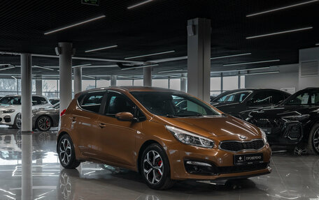 KIA cee'd III, 2017 год, 1 290 000 рублей, 2 фотография