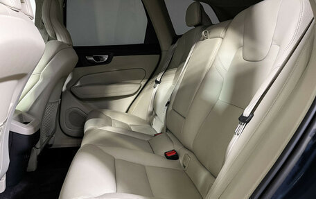 Volvo XC60 II, 2021 год, 3 597 000 рублей, 10 фотография