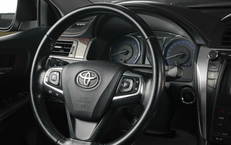 Toyota Camry, 2017 год, 2 099 000 рублей, 12 фотография