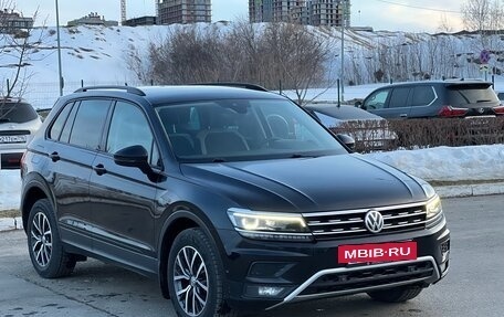 Volkswagen Tiguan II, 2019 год, 2 550 000 рублей, 3 фотография