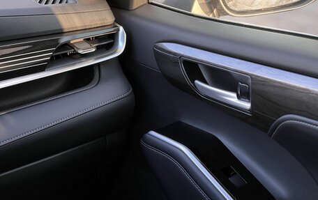 Toyota Highlander, 2026 год, 5 690 000 рублей, 27 фотография