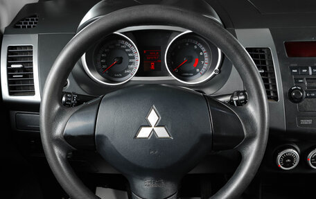 Mitsubishi Outlander III рестайлинг 3, 2008 год, 1 049 000 рублей, 14 фотография