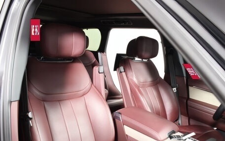 Land Rover Range Rover IV рестайлинг, 2024 год, 23 008 608 рублей, 12 фотография