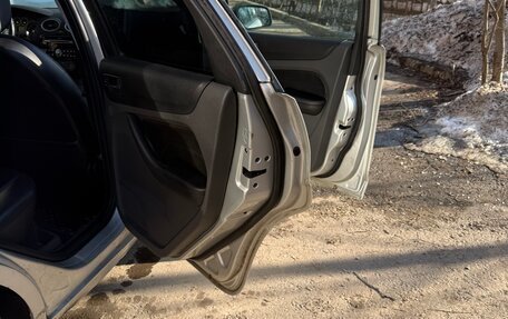 Ford Focus II рестайлинг, 2005 год, 399 999 рублей, 15 фотография