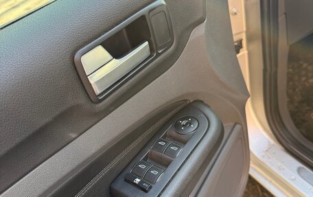 Ford Focus II рестайлинг, 2005 год, 399 999 рублей, 21 фотография