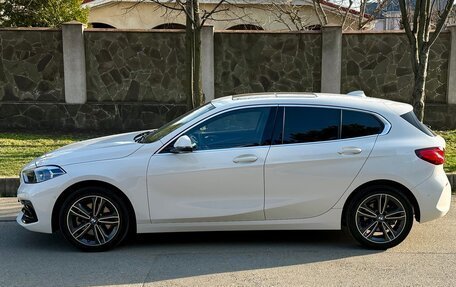 BMW 1 серия, 2020 год, 3 000 000 рублей, 12 фотография