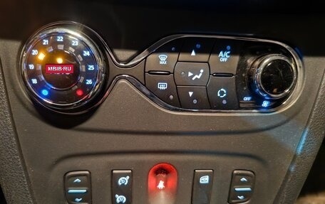 Renault Logan II, 2019 год, 1 200 000 рублей, 8 фотография