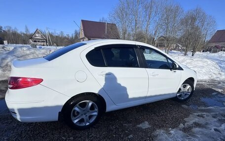 Peugeot 408 I рестайлинг, 2012 год, 600 000 рублей, 2 фотография