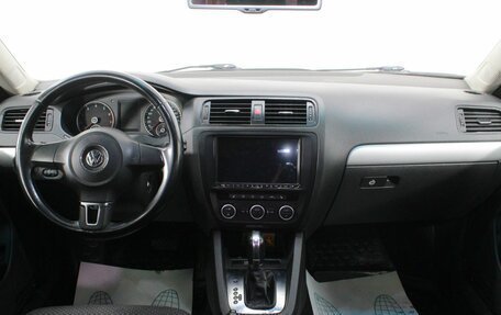 Volkswagen Jetta VI, 2012 год, 920 000 рублей, 13 фотография