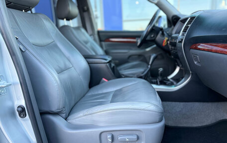 Toyota Land Cruiser Prado 120 рестайлинг, 2006 год, 1 890 000 рублей, 15 фотография