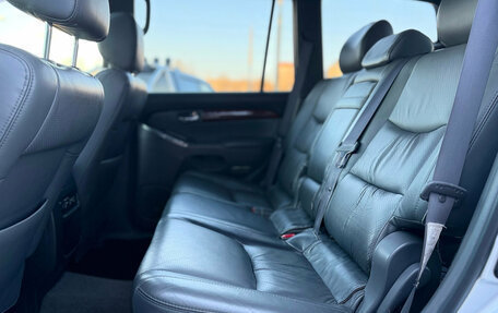 Toyota Land Cruiser Prado 120 рестайлинг, 2006 год, 1 890 000 рублей, 13 фотография