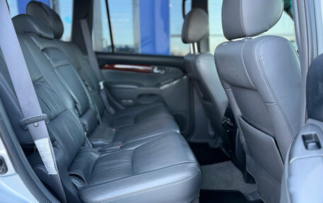 Toyota Land Cruiser Prado 120 рестайлинг, 2006 год, 1 890 000 рублей, 14 фотография