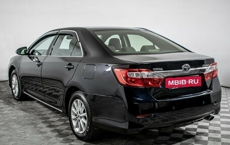 Toyota Camry, 2012 год, 1 420 000 рублей, 7 фотография
