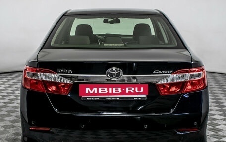Toyota Camry, 2012 год, 1 420 000 рублей, 6 фотография