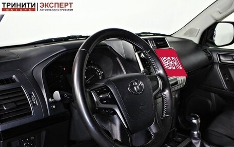 Toyota Land Cruiser Prado 150 рестайлинг 2, 2018 год, 4 697 000 рублей, 11 фотография