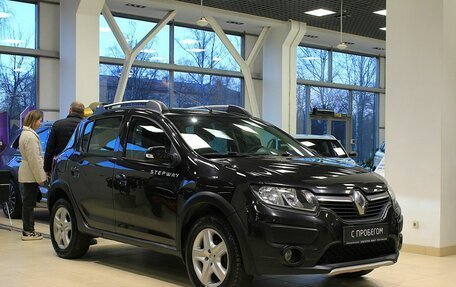 Renault Sandero II рестайлинг, 2017 год, 690 000 рублей, 3 фотография