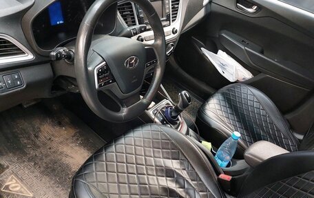 Hyundai Solaris II рестайлинг, 2021 год, 1 500 000 рублей, 9 фотография