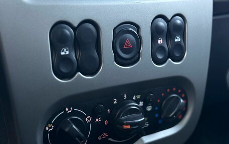 Renault Logan I, 2012 год, 630 000 рублей, 17 фотография