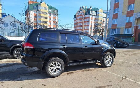Mitsubishi Pajero Sport II рестайлинг, 2014 год, 2 000 040 рублей, 3 фотография