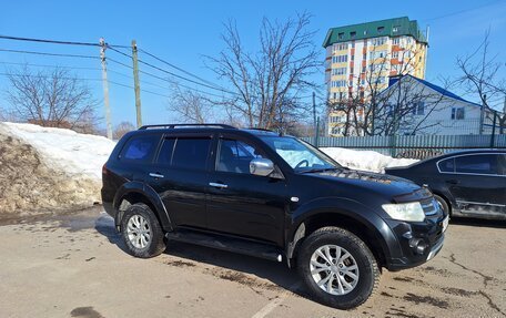 Mitsubishi Pajero Sport II рестайлинг, 2014 год, 2 000 040 рублей, 2 фотография