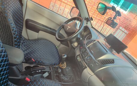 Mitsubishi L200 IV рестайлинг, 2011 год, 1 150 000 рублей, 4 фотография