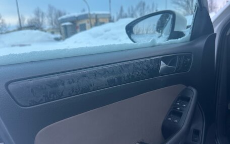 Volkswagen Jetta VI, 2012 год, 736 000 рублей, 12 фотография