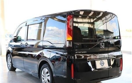 Honda Stepwgn IV, 2019 год, 1 572 000 рублей, 5 фотография