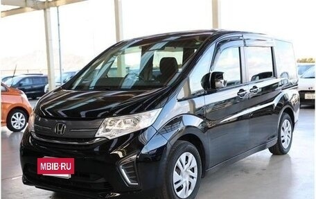 Honda Stepwgn IV, 2019 год, 1 572 000 рублей, 3 фотография