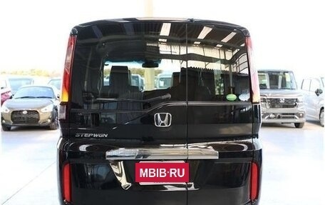 Honda Stepwgn IV, 2019 год, 1 572 000 рублей, 6 фотография