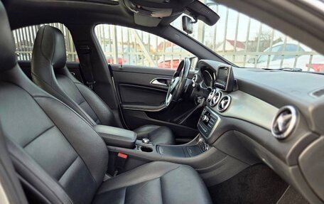 Mercedes-Benz CLA, 2013 год, 1 350 000 рублей, 15 фотография
