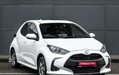 Toyota Yaris, 2021 год, 1 549 000 рублей, 1 фотография