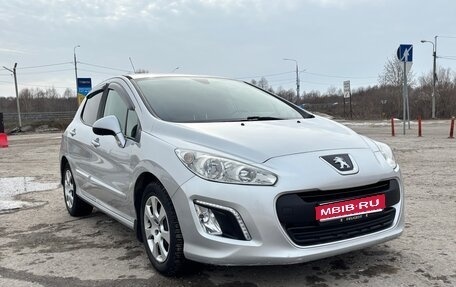 Peugeot 308 II, 2011 год, 785 000 рублей, 1 фотография