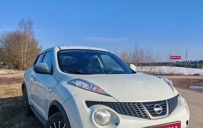 Nissan Juke II, 2011 год, 650 000 рублей, 1 фотография