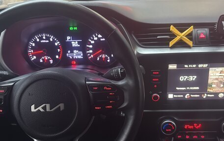 KIA Rio IV, 2021 год, 1 350 000 рублей, 5 фотография