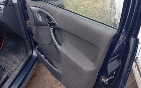 Ford Focus IV, 2005 год, 365 000 рублей, 10 фотография