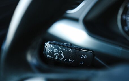 Skoda Superb III рестайлинг, 2018 год, 1 800 000 рублей, 17 фотография