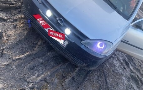 Opel Corsa C рестайлинг, 2001 год, 155 000 рублей, 4 фотография