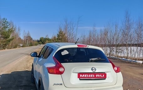 Nissan Juke II, 2011 год, 650 000 рублей, 3 фотография