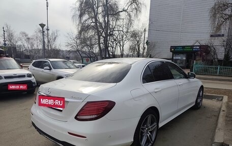 Mercedes-Benz E-Класс, 2019 год, 3 700 000 рублей, 4 фотография