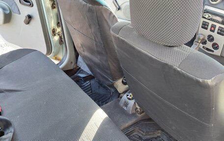 Renault Logan I, 2006 год, 200 000 рублей, 15 фотография