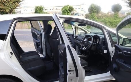 Honda Fit III, 2016 год, 829 000 рублей, 36 фотография