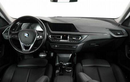 BMW 2 серия F44, 2020 год, 2 950 000 рублей, 15 фотография