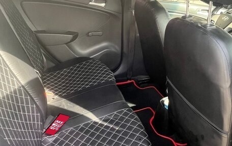 Hyundai Solaris II рестайлинг, 2013 год, 690 000 рублей, 6 фотография