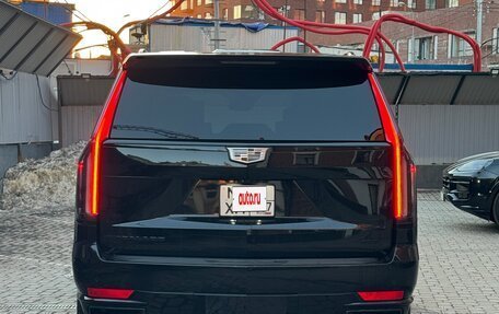 Cadillac Escalade V, 2022 год, 10 000 000 рублей, 3 фотография