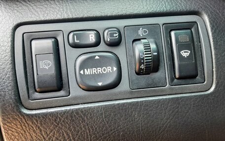 Toyota Avensis III рестайлинг, 2006 год, 725 000 рублей, 7 фотография