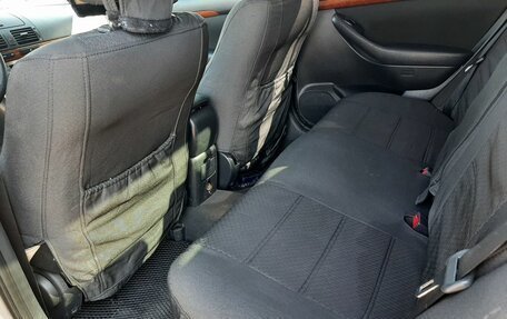 Toyota Avensis III рестайлинг, 2006 год, 725 000 рублей, 8 фотография